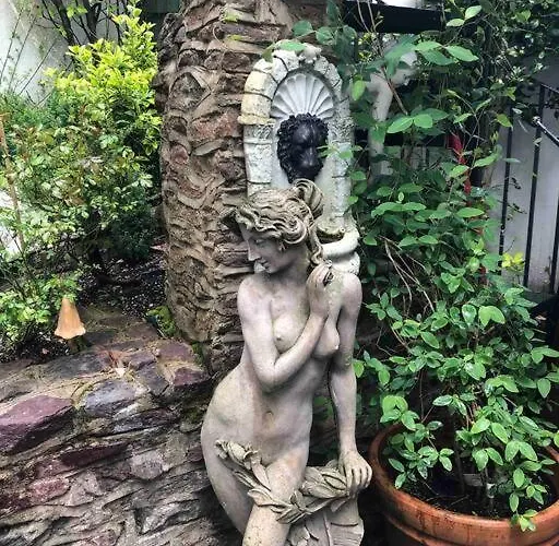 Apartment Beautiful 2 Bedroom Garden Flat In Great Location Bristol